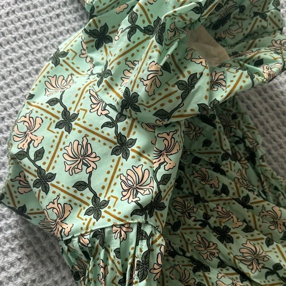 NWT Agua by Agua Bendita Green Floral Mini Dress - Picture 7 of 10